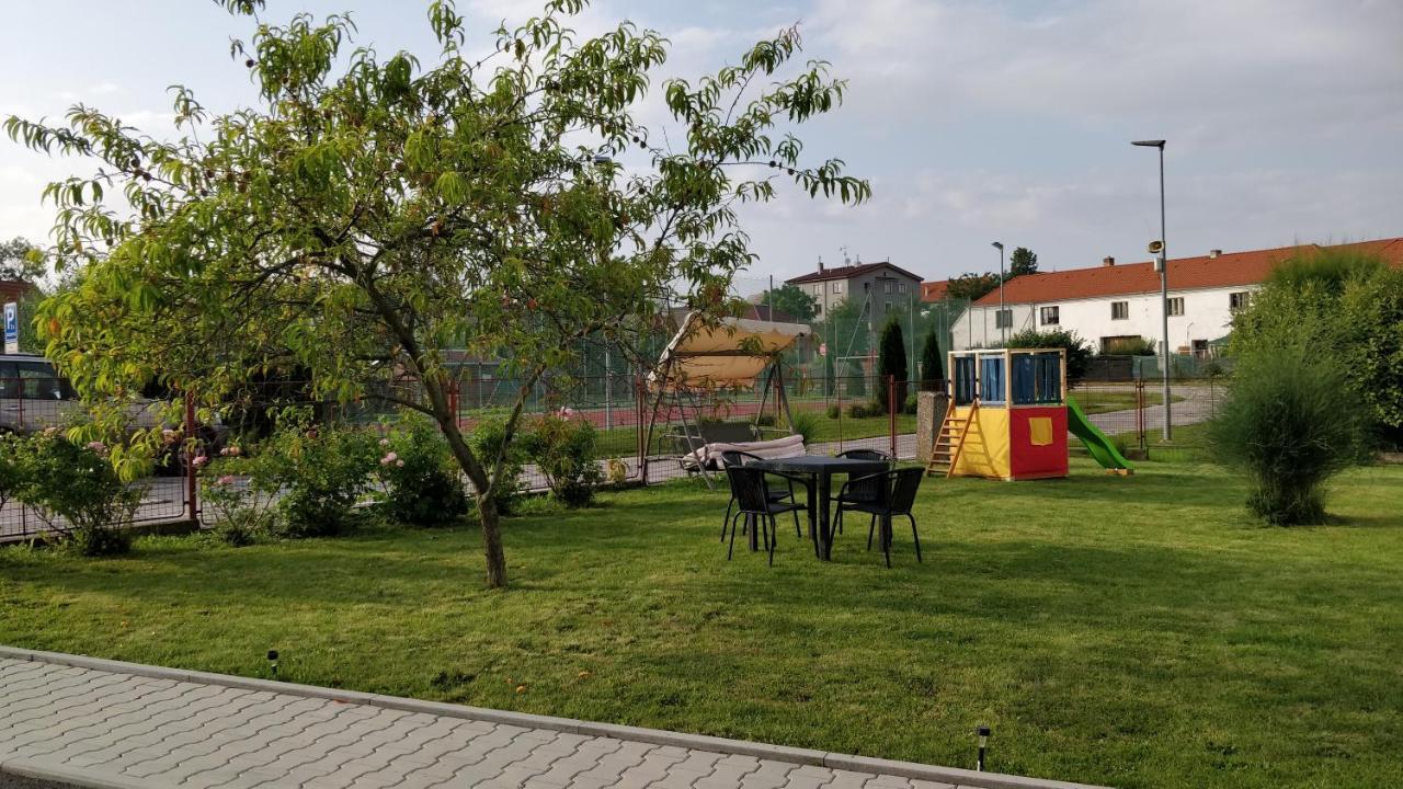 Penzion Rozarka Přísečná 外观 照片